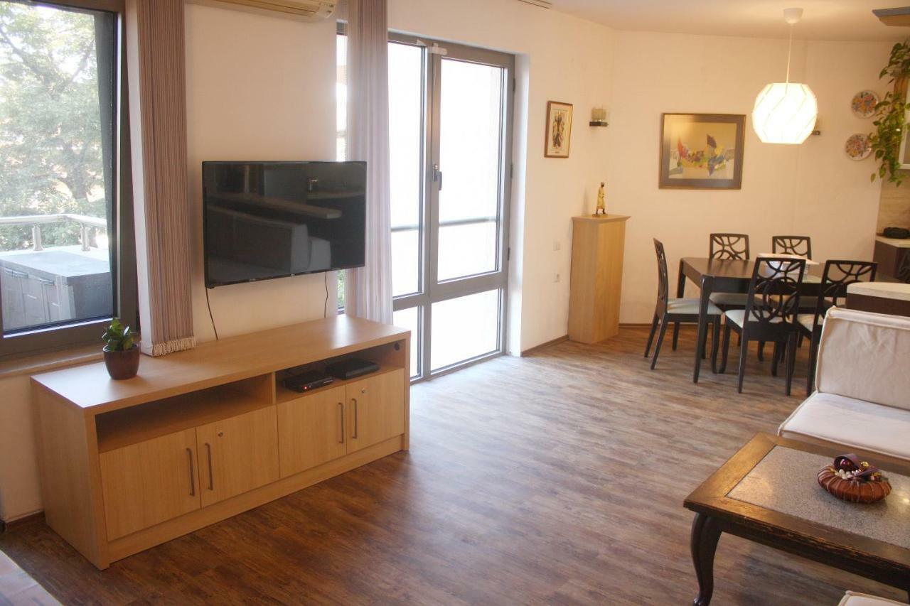 Central Square Apartment Plovdiv Luaran gambar