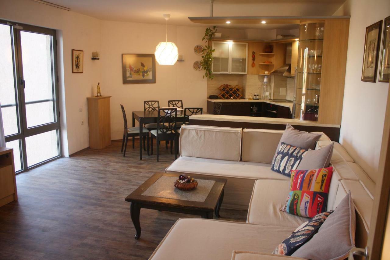 Central Square Apartment Plovdiv Luaran gambar